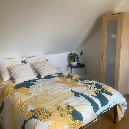 Chambres Privees Dans Maison De Charme Проживание в семье