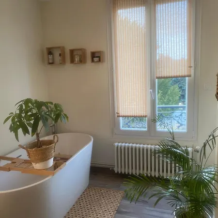 Проживание в семье Chambres Privees Dans Maison De Charme